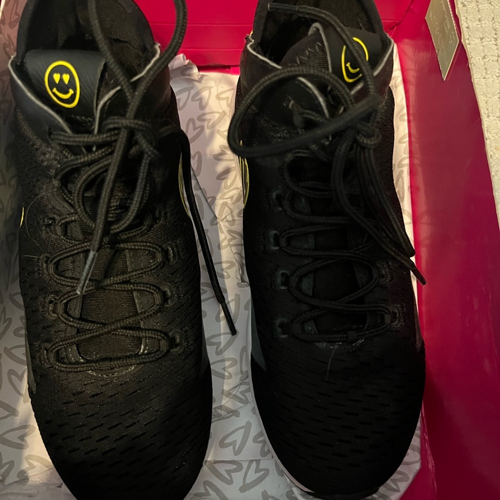 Zumba Air Funk Athletic Shoes Women’s Size 8 Black/Yellow - Picture 12 of 12